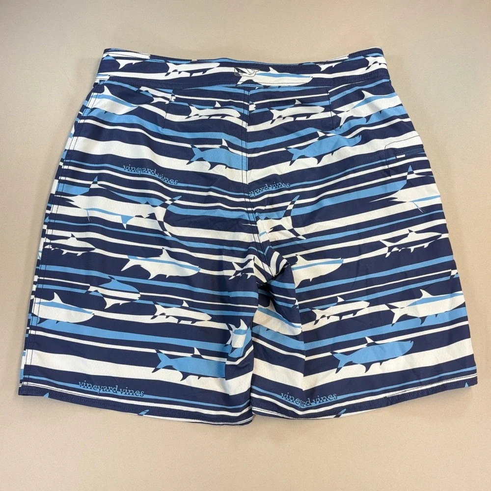 Vineyard Vines Board Shorts Mens 32 Blue Shark Stripe 9